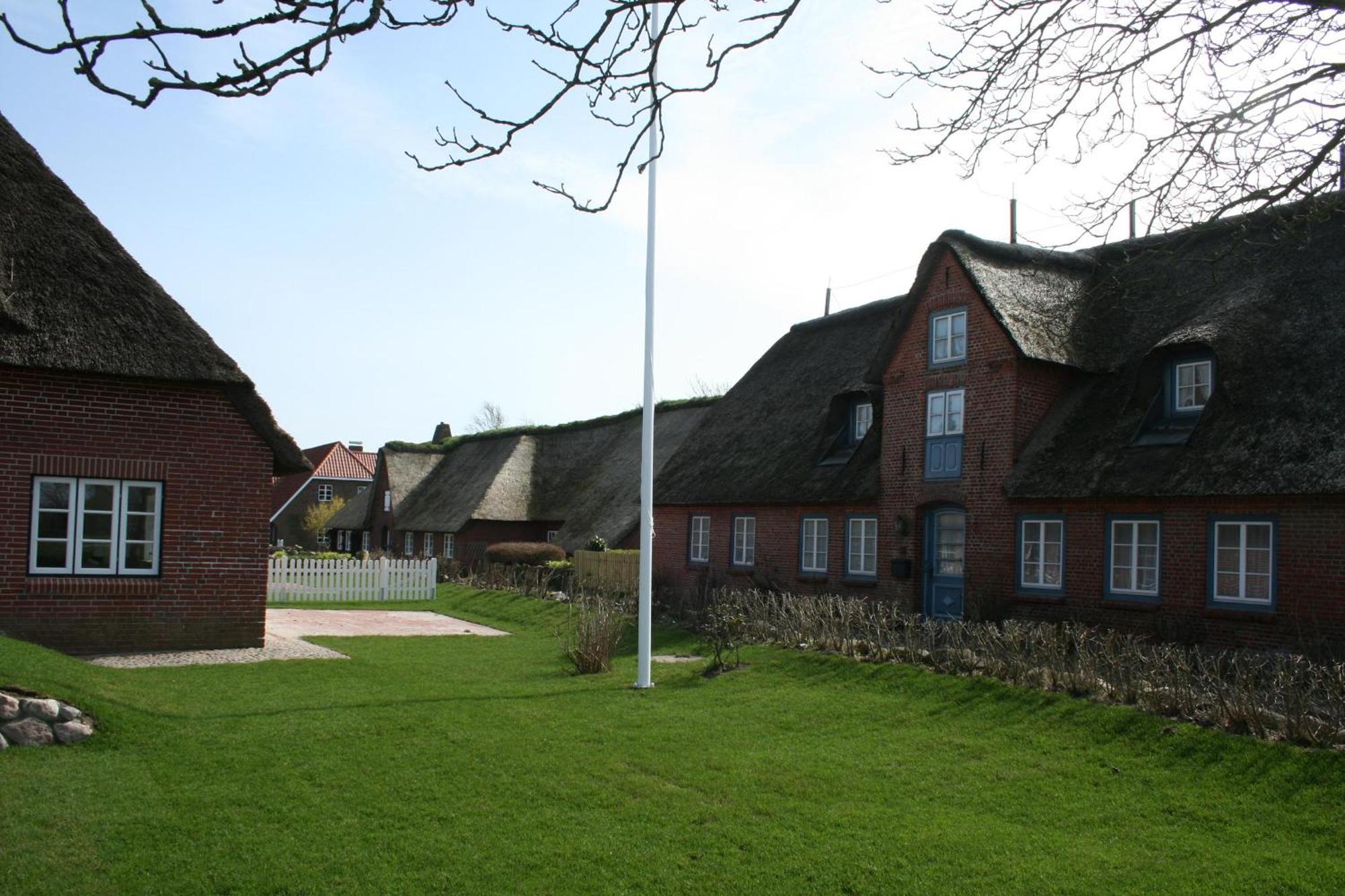 Reethus Gluecklicher Matthias Hausteil Waasterlun Oldsum Экстерьер фото